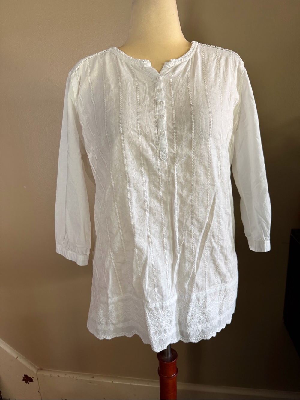 Bit And Bridle 3/4 Sleeve White Embroidered Tunic Cotton Costal Grandma EUC